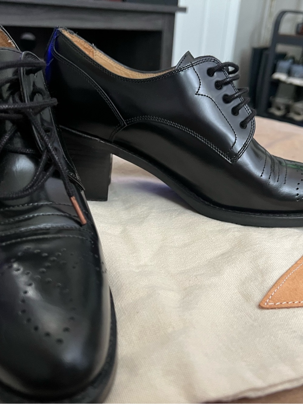 Office of Angela Scott heeled Black Leather Lace-Up Oxford (Miss Button) 39.5 - Picture 3 of 7